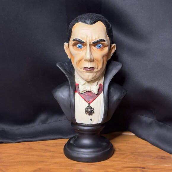 Midnight Moon Bela Lugosi Dracula Statue Halloween Bust Figure Figurine Vampire - Picture 1 of 12